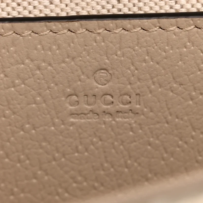 GUCCI MINI WEB OPHIDIA ENVELOPE SHOULDER BAG BEIGE / MYSTIC WHITE / OATMEAL GG SUPREME MONOGRAM CANVAS & TEXTURED DOLLAR CALFSKIN LEATHER GOLD HARDWARE - Image 2