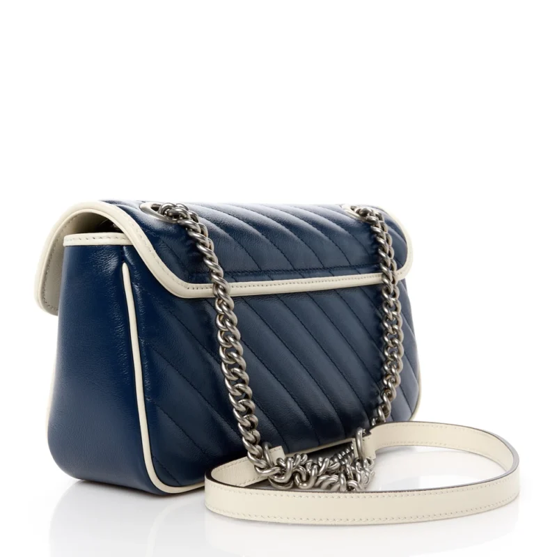 GUCCI SMALL TORCHON GG MARMONT SHOULDER BAG BLUE AGATA / MYSTIC WHITE VINTAGE EFFECT CALFSKIN LEATHER MATELASS?? DIAGONAL AGED SILVER HARDWARE - Image 3