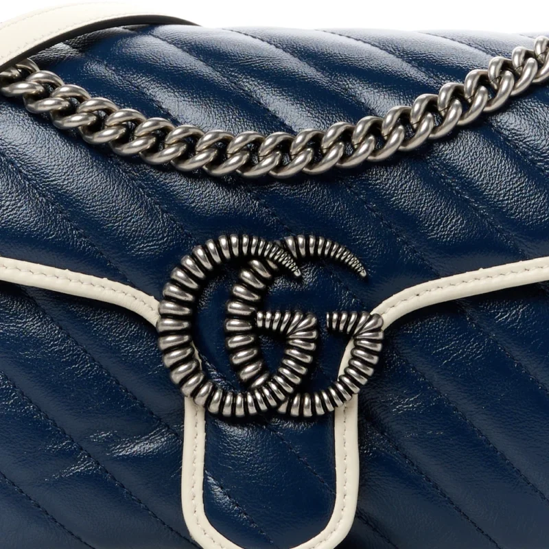GUCCI SMALL TORCHON GG MARMONT SHOULDER BAG BLUE AGATA / MYSTIC WHITE VINTAGE EFFECT CALFSKIN LEATHER MATELASS?? DIAGONAL AGED SILVER HARDWARE - Image 8