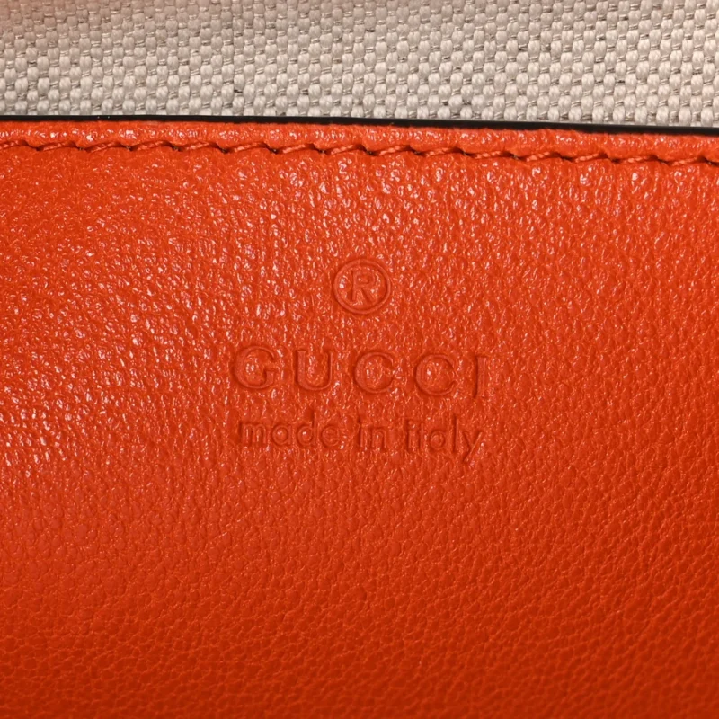 GUCCI SMALL DIAGONAL STITCHED BLONDIE SHOULDER BAG ORANGE CALFSKIN LEATHER GOLD HARDWARE - Image 2