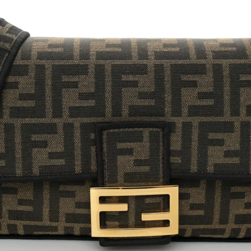 FENDI MEDIUM FF 1974 BAGUETTE TOBACCO/MORO/BLACK JACQUARD FABRIC GOLD HARDWARE - Image 8