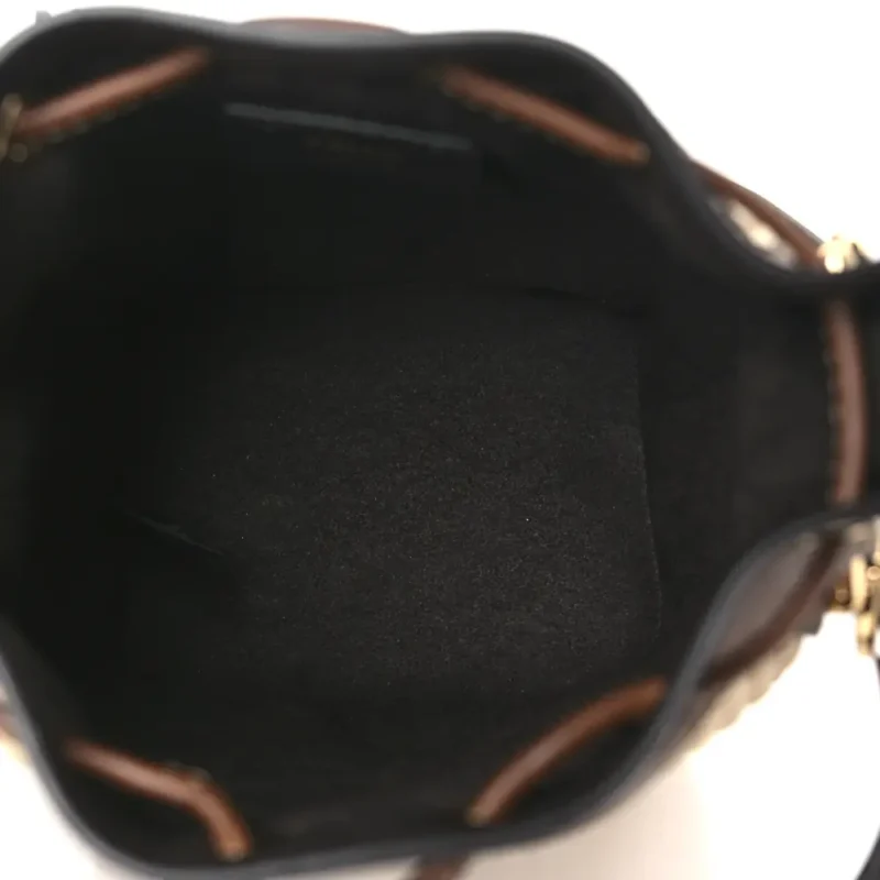 FENDI MINI F IS FENDI LOGO CROCHET MON TRESOR BUCKET BAG NATURAL/BROWN STRAW GOLD HARDWARE - Image 7