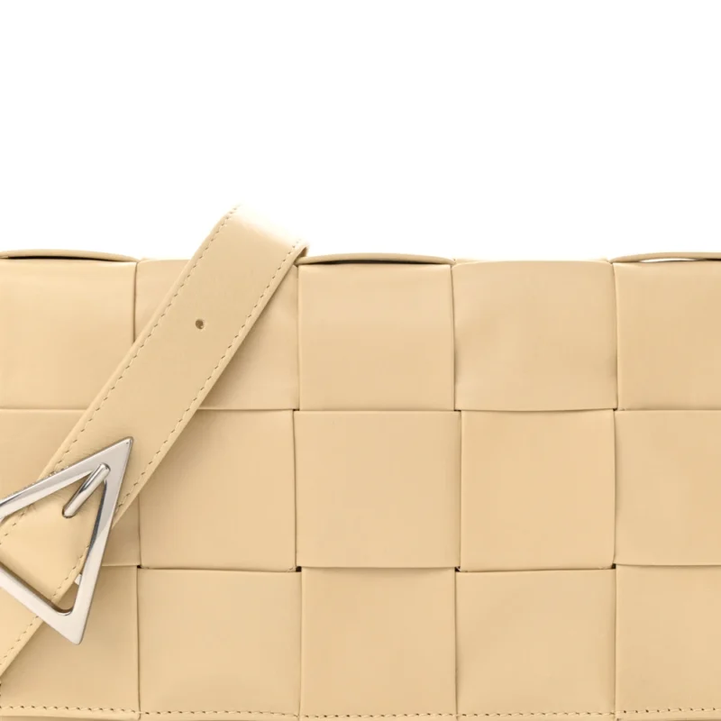 BOTTEGA VENETA MAXI INTRECCIATO CASSETTE CROSSBODY BAG PORRIDGE PAPER CALFSKIN LEATHER - Image 8