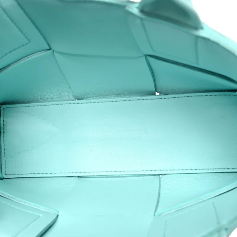 BOTTEGA VENETA MAXI INTRECCIO CANDY ARCO TOTE CELADON LAMBSKIN LEATHER - Image 6
