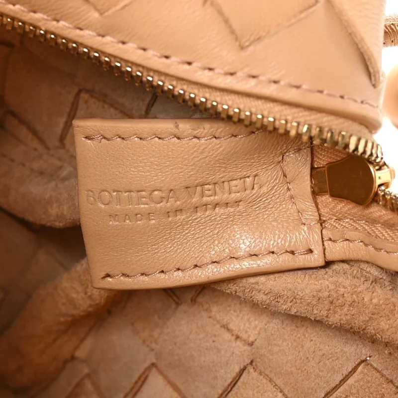 BOTTEGA VENETA MINI LOOP CAMERA BAG ALMOND NAPPA LEATHER - Image 2