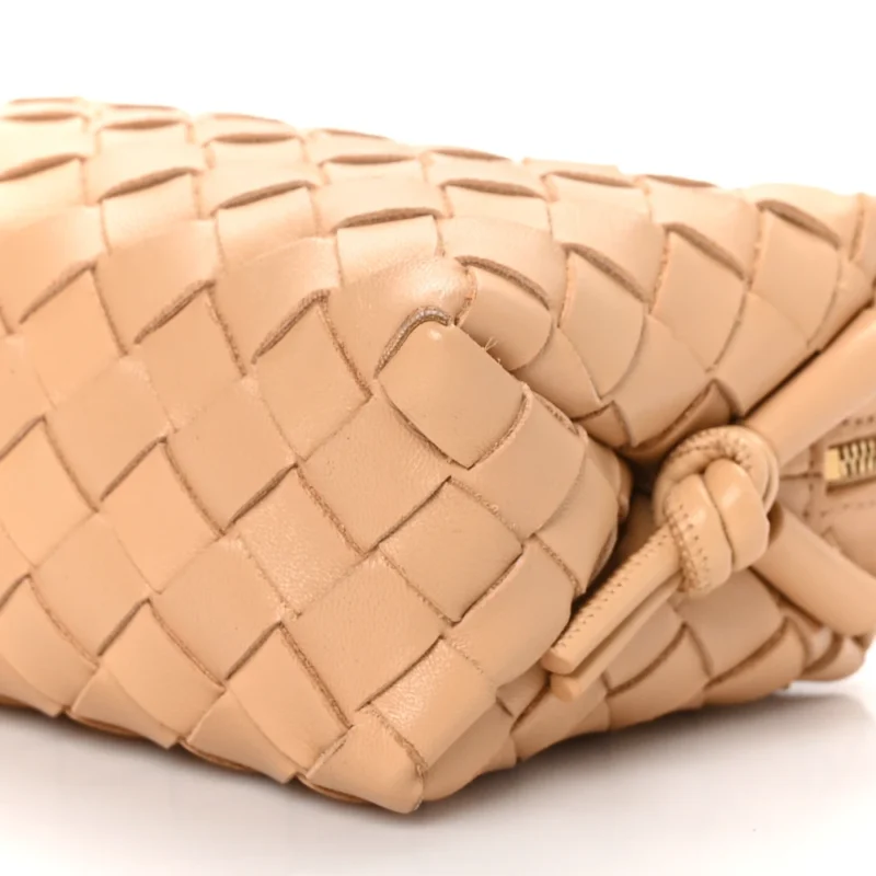 BOTTEGA VENETA MINI LOOP CAMERA BAG ALMOND NAPPA LEATHER - Image 5