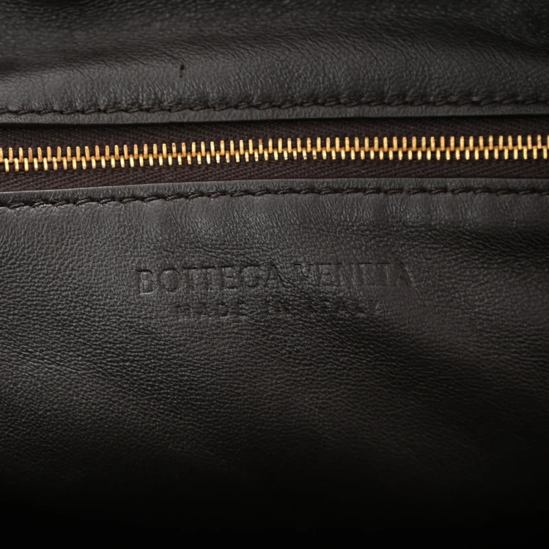 BOTTEGA VENETA SMALL INTRECCIATO BAULETTO FONDANT NAPPA LEATHER - Image 2