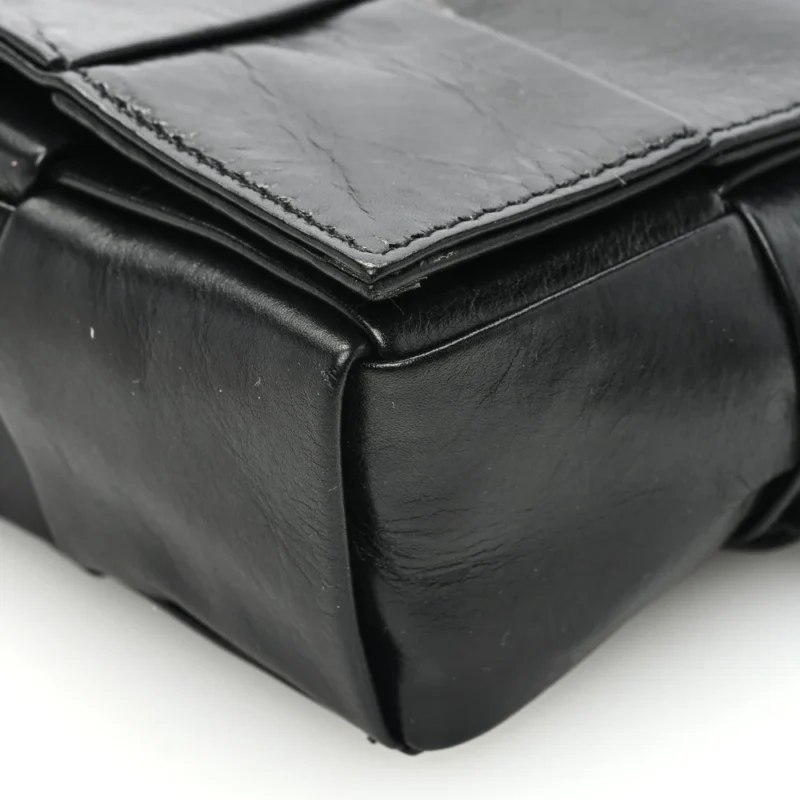 BOTTEGA VENETA SMALL INTRECCIO CASSETTE BELT BAG BLACK PAPER CALFSKIN LEATHER - Image 5