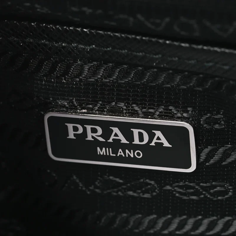 PRADA MEDIUM BRIQUE CROSSBODY MESSENGER BAG BLACK TESSUTO & SAFFIANO LEATHER SILVER HARDWARE - Image 2