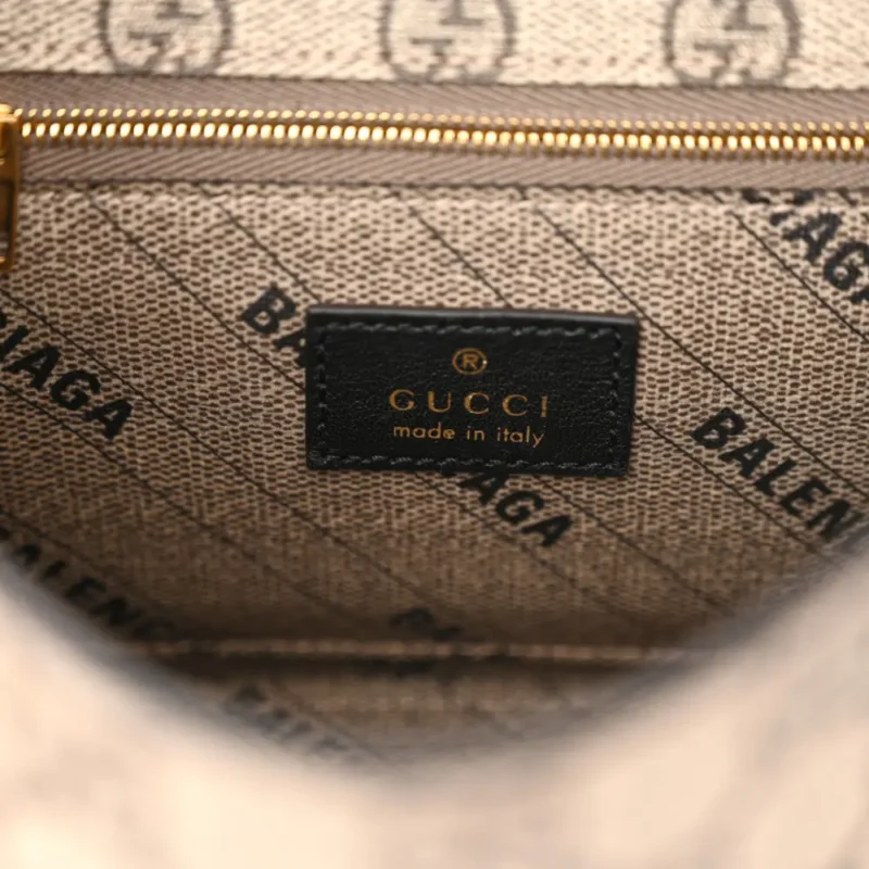 BALENCIAGA SMALL HOURGLASS TOP HANDLE BAG BEIGE/EBONY GG SUPREME MONOGRAM X GUCCI GOLD HARDWARE - Image 2