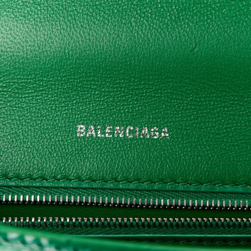 BALENCIAGA SMALL HOURGLASS TOP HANDLE BAG LEAF GREEN CROCODILE EMBOSSED SHINY CALFSKIN LEATHER SILVER HARDWARE - Image 2