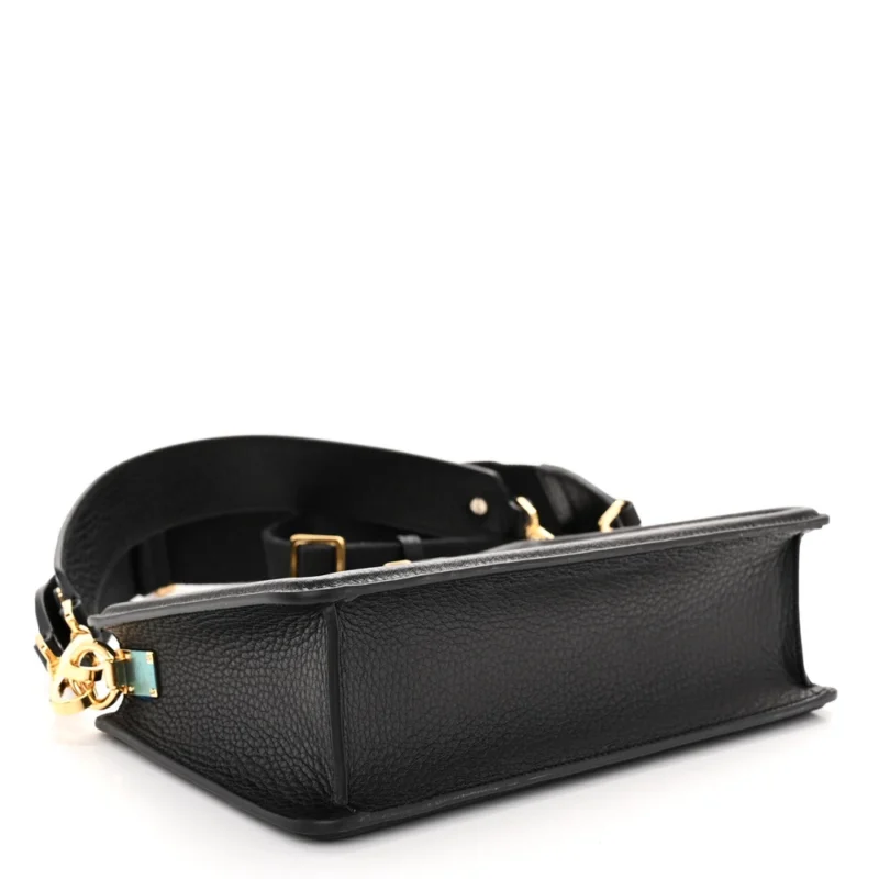 VALENTINO GARAVANI MEDIUM VLOGO SIGNATURE SHOULDER BAG BLACK GRAINY CALFSKIN LEATHER GOLD HARDWARE - Image 6