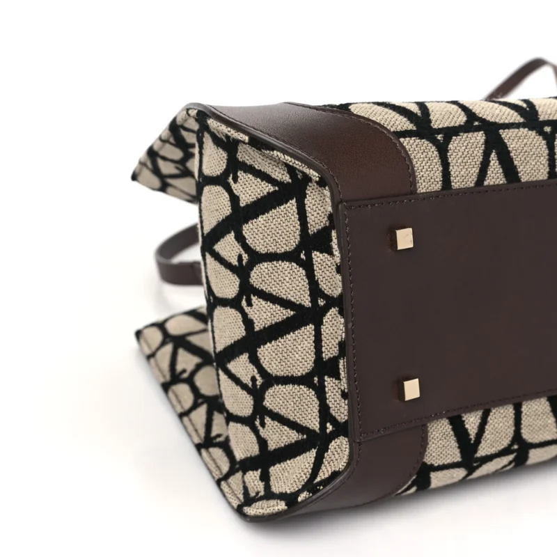 VALENTINO GARAVANI MEDIUM VLOGO TOTE NATURALE/BLACK/FONDANT TOILE ICONOGRAPHE CALFSKIN LEATHER - Image 4
