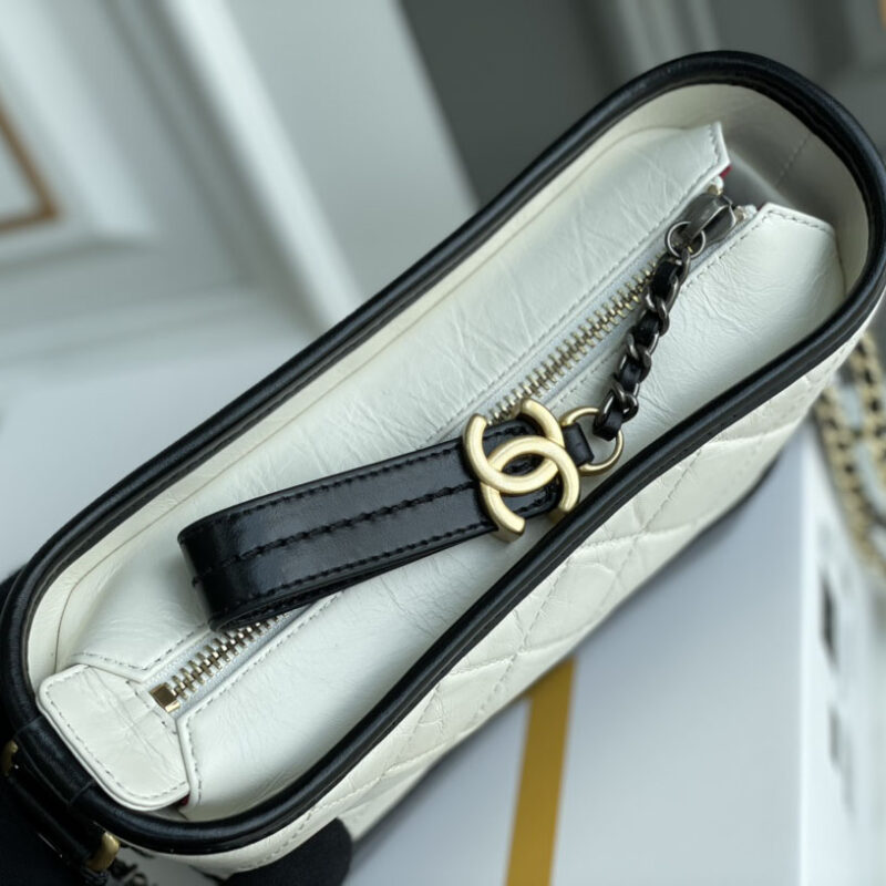 CHANEL BAG BLACK WITH WHITE QUILTED CALFSKIN LEATHER SHOULDER BAGS CROSSBODY BAGS - Image 8