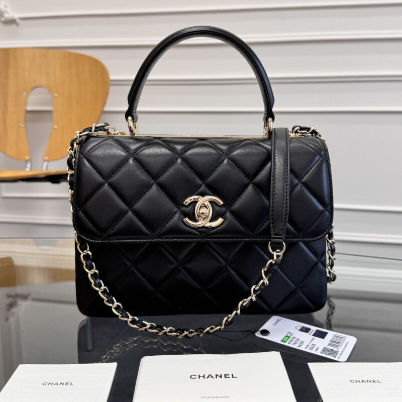 CHANEL SHEEPSKIN BLACK GOLD BUTTON HANDBAG CROSSBODY BAG - Image 2