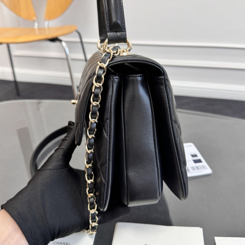 CHANEL SHEEPSKIN BLACK GOLD BUTTON HANDBAG CROSSBODY BAG - Image 4