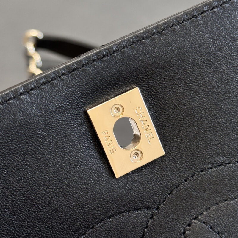CHANEL SHEEPSKIN BLACK GOLD BUTTON HANDBAG CROSSBODY BAG - Image 9