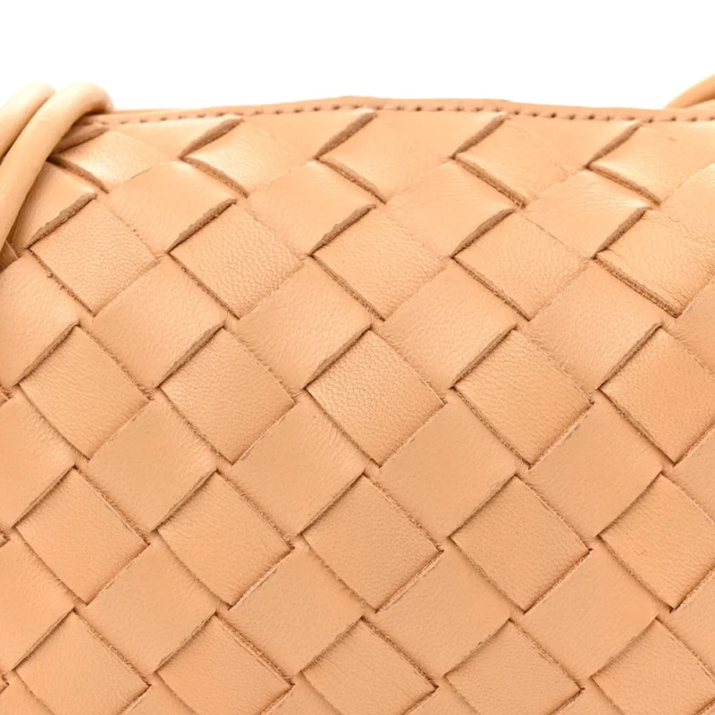 BOTTEGA VENETA MINI INTRECCIATO LOOP CAMERA BAG ALMOND NAPPA LEATHER - Image 8