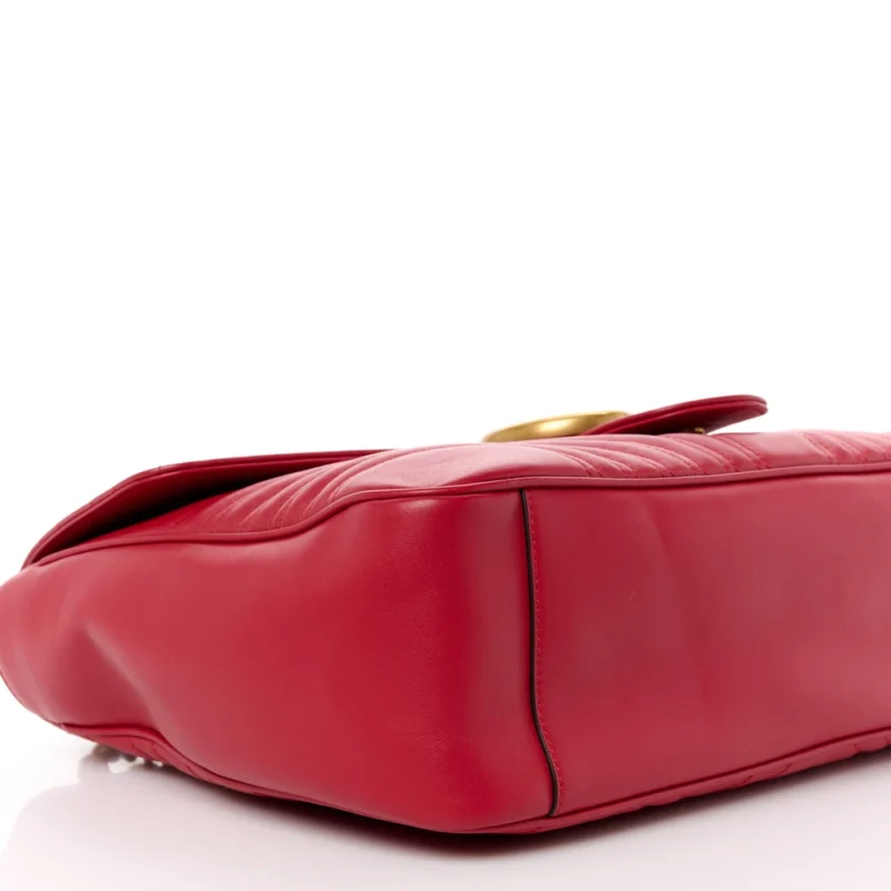GUCCI LARGE GG MARMONT SHOULDER BAG HIBISCUS RED CALFSKIN MATELASS?? LEATHER AGED GOLD HARDWARE - Image 5