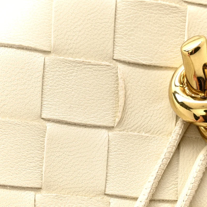 BOTTEGA VENETA MEDIUM INTRECCIATO LONG ANDIAMO TOP HANDLE SEA SALT NAPPA LEATHER GOLD HARDWARE - Image 8
