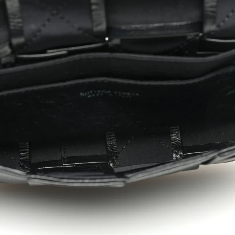 BOTTEGA VENETA SMALL INTRECCIO CASSETTE BELT BAG BLACK PAPER CALFSKIN LEATHER - Image 7
