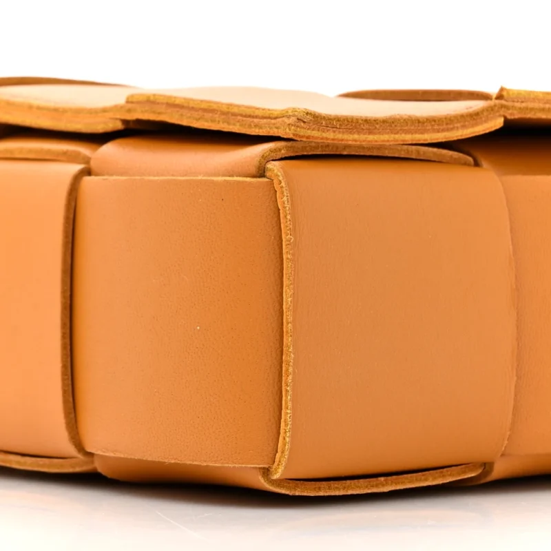 BOTTEGA VENETA MAXI INTRECCIATO CASSETTE CROSSBODY BAG COB LAMBSKIN LEATHER - Image 4