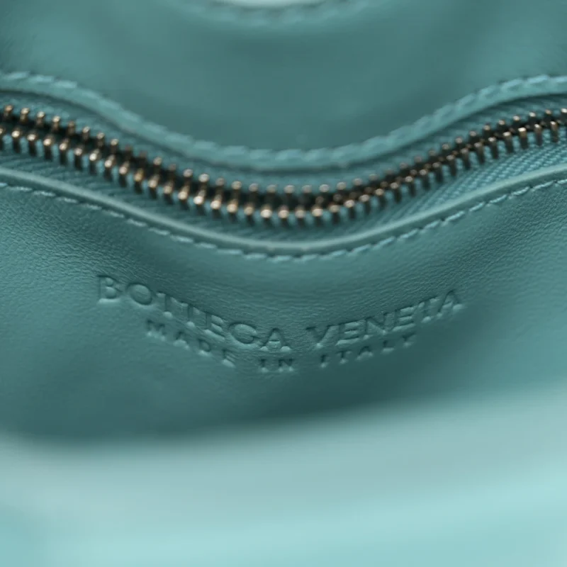 BOTTEGA VENETA MAXI INTRECCIATO PADDED CASSETTE CROSSBODY BAG LINOLEUM NAPPA LEATHER SILVER HARDWARE - Image 2