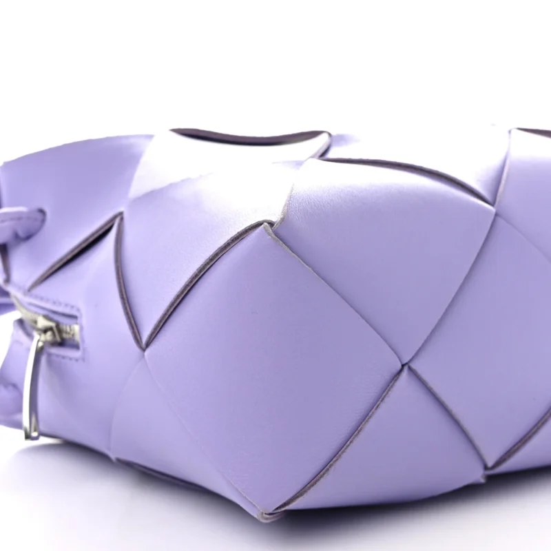 BOTTEGA VENETA MAXI INTRECCIATO SMALL CASSETTE CAMERA BAG WISTERIA LAMBSKIN LEATHER - Image 4
