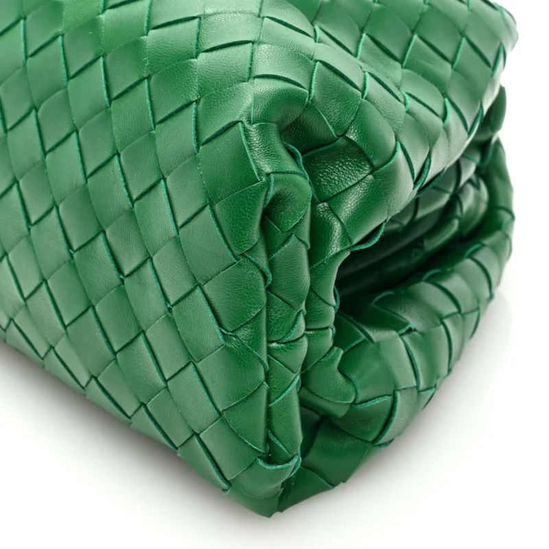 BOTTEGA VENETA INTRECCIATO THE POUCH OVERSIZED CLUTCH RACING GREEN NAPPA LEATHER - Image 5