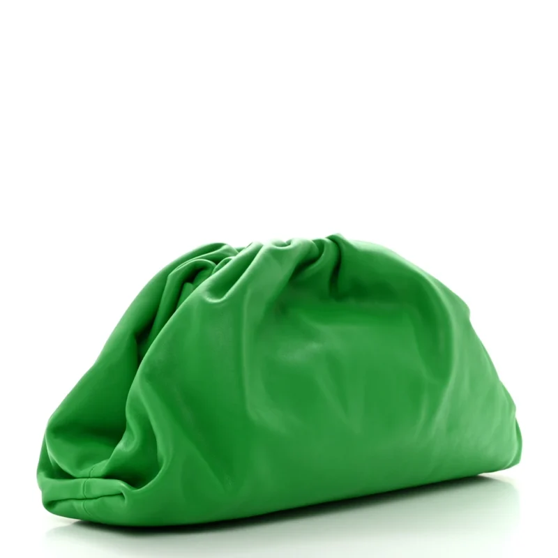 BOTTEGA VENETA OVERSIZED THE POUCH CLUTCH PARAKEET SMOOTH BUTTER CALF LEATHER - Image 3