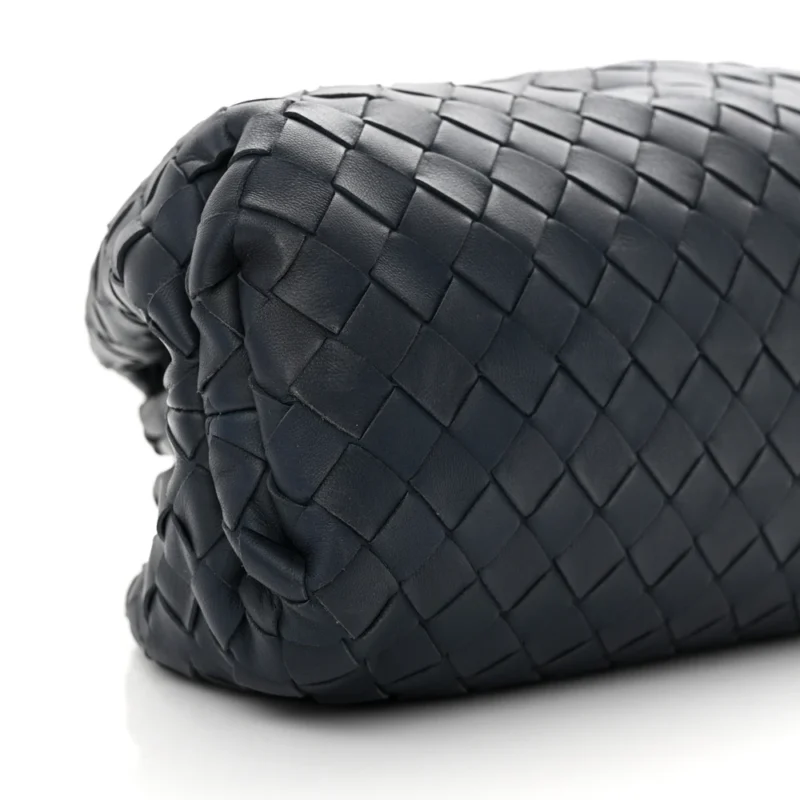 BOTTEGA VENETA MAXI INTRECCIATO THE POUCH OVERSIZED CLUTCH DEEP BLUE NAPPA LEATHER - Image 4