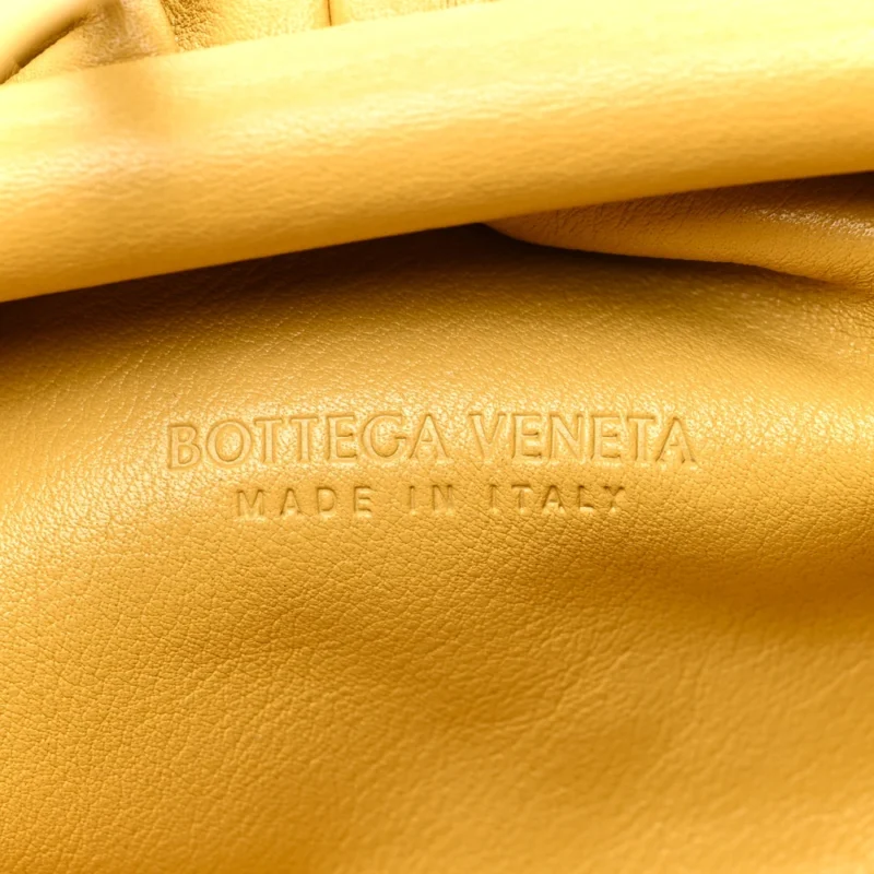 BOTTEGA VENETA MINI THE POUCH BUTTERSCOTCH BUTTER CALF LEATHER - Image 2
