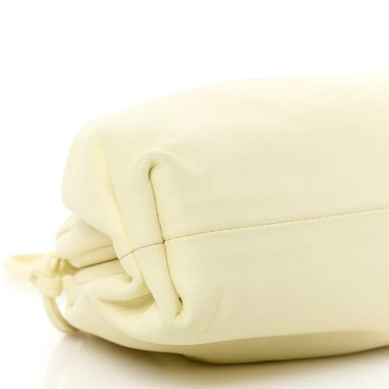 BOTTEGA VENETA MINI THE POUCH ZEST WASHED BUTTER CALF LEATHER - Image 4