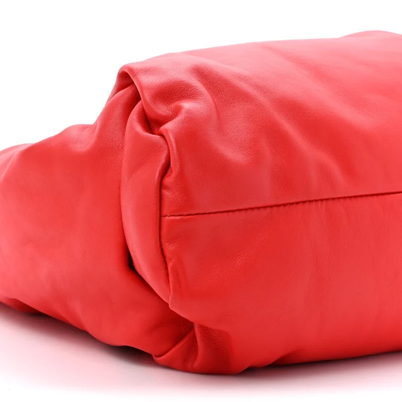 BOTTEGA VENETA SMALL THE SHOULDER POUCH RED SMOOTH BUTTER CALFSKIN LEATHER - Image 5