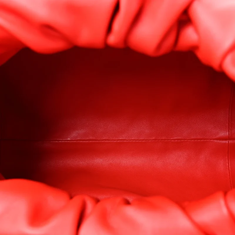 BOTTEGA VENETA SMALL THE SHOULDER POUCH RED SMOOTH BUTTER CALFSKIN LEATHER - Image 7