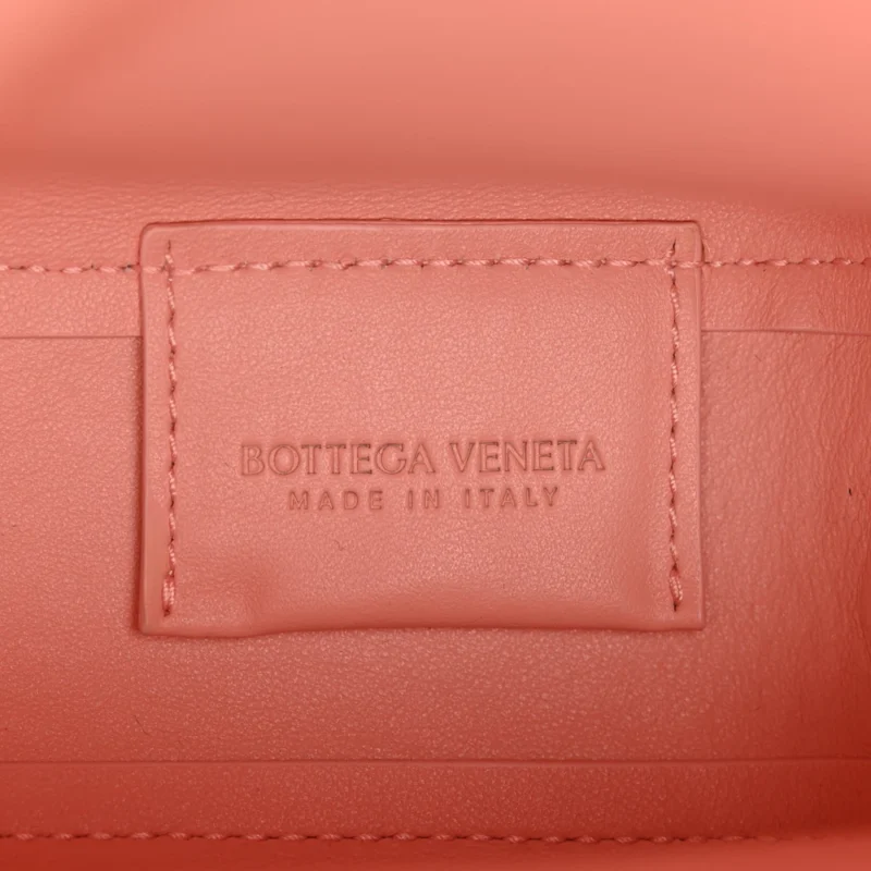 BOTTEGA VENETA SMALL THE POINT TRIANGLE BAG PEACHY CALFSKIN LEATHER INCOGNITO HARDWARE - Image 2