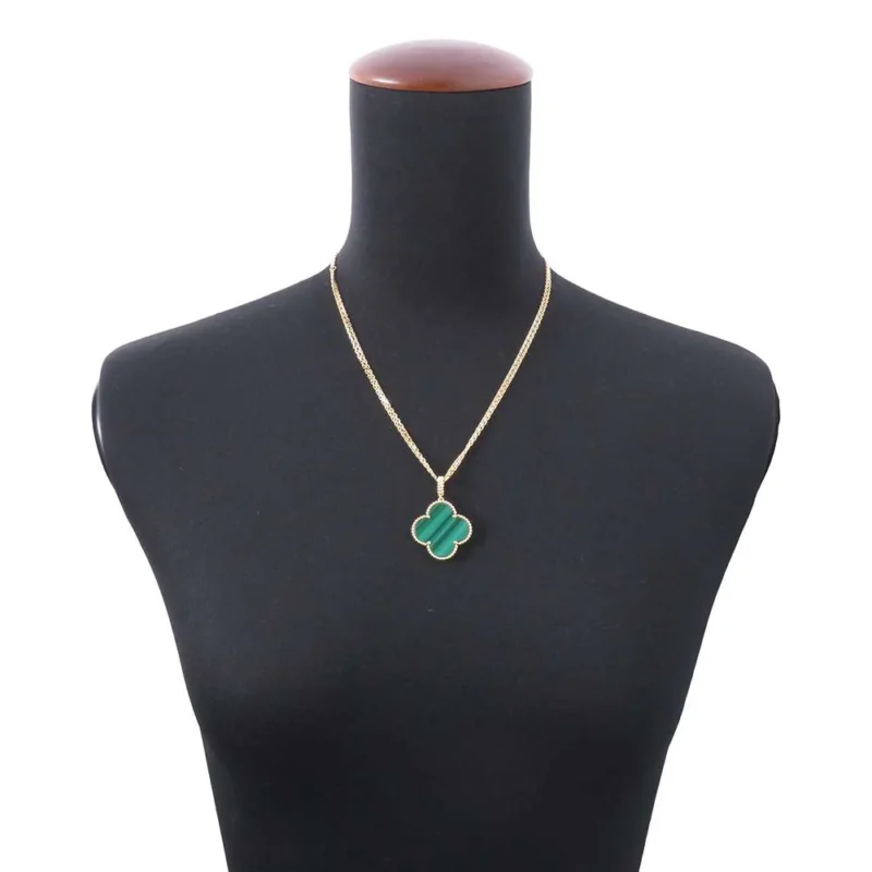 VAN CLEEF & ARPELS MAGIC ALHAMBRA LONG NECKLACE - Image 3