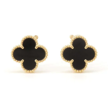 VAN CLEEF & ARPELS VINTAGE ALHAMBRA EARRING