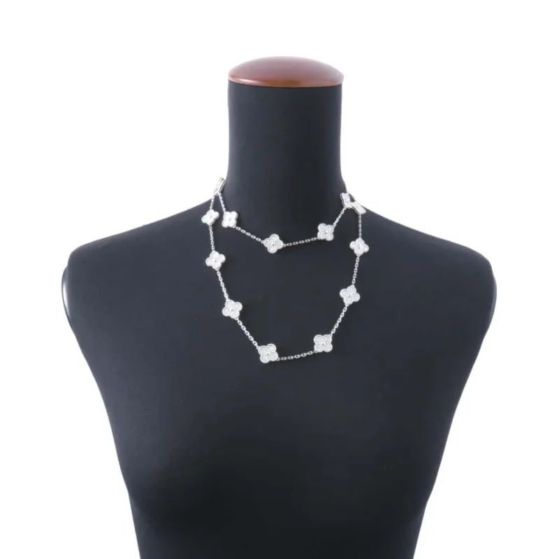 VAN CLEEF & ARPELS VINTAGE ALHAMBRA LONG NECKLACE 20 MOTIFS - Image 4