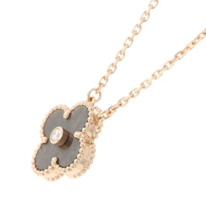 VAN CLEEF & ARPELS VINTAGE ALHAMBRA 1PD NECKLACE 2023 HOLIDAY COLLECTION - Image 2