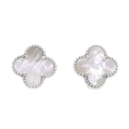 VAN CLEEF & ARPELS VINTAGE ALHAMBRA EARRING