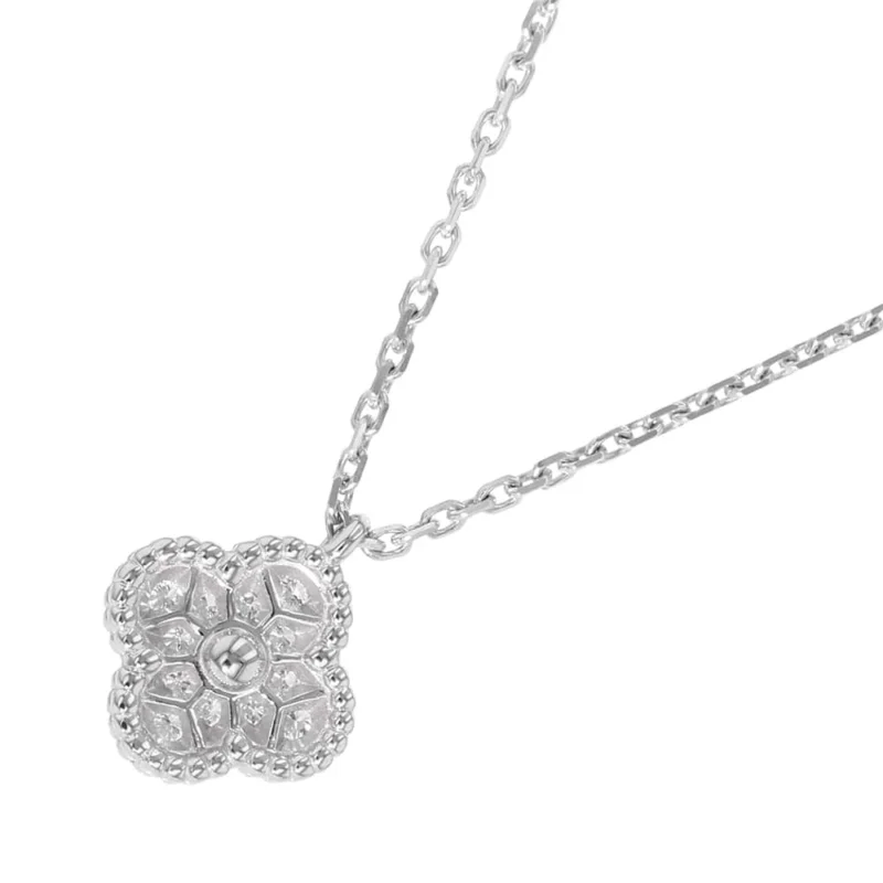 VAN CLEEF & ARPELS SWEET ALHAMBRA PENDANT - Image 3