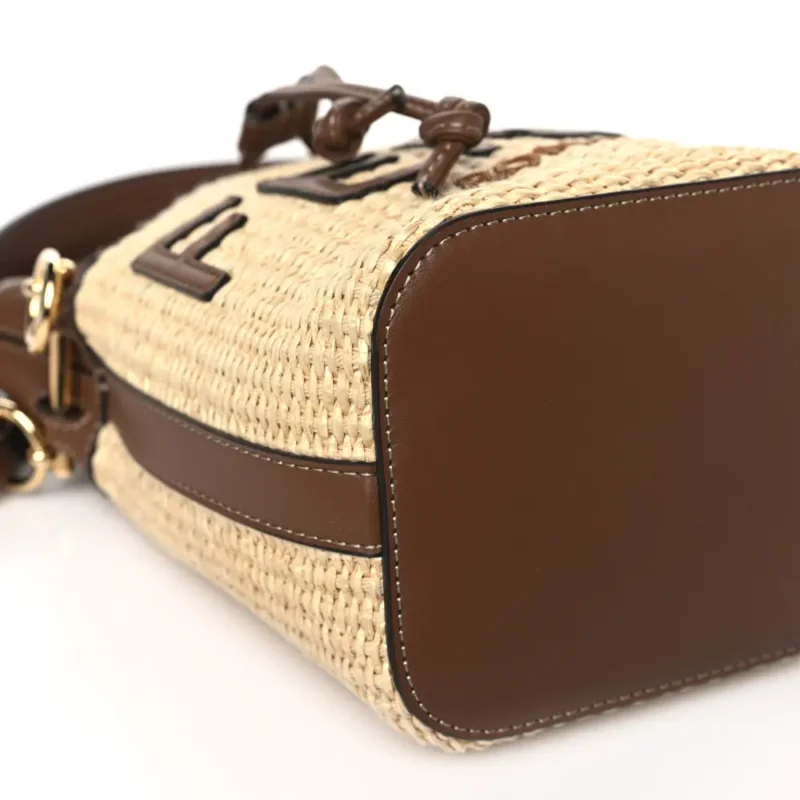 FENDI MINI F IS FENDI LOGO CROCHET MON TRESOR BUCKET BAG NATURAL/BROWN STRAW GOLD HARDWARE - Image 4
