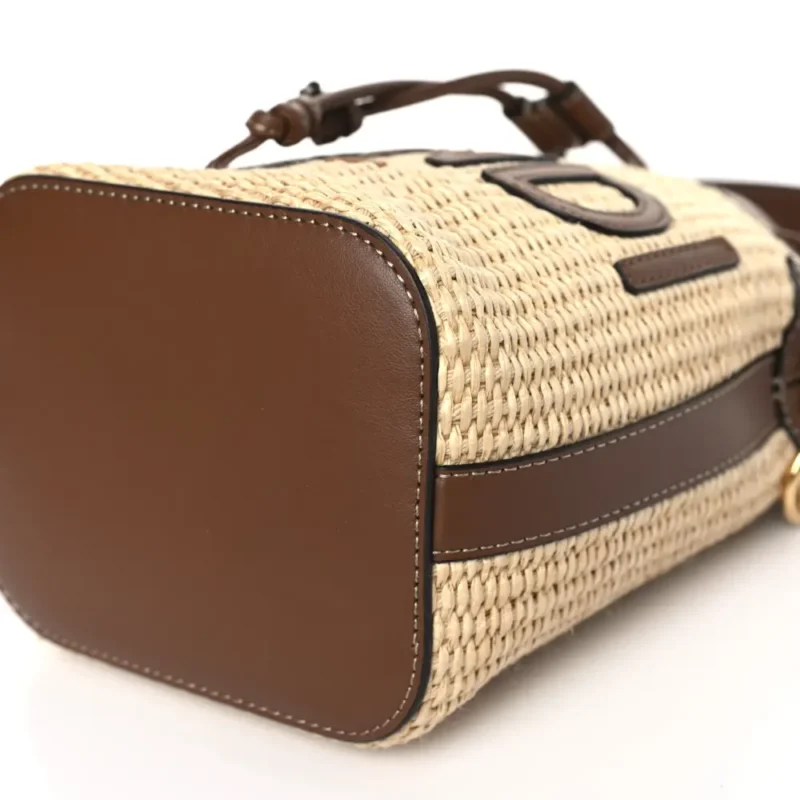 FENDI MINI F IS FENDI LOGO CROCHET MON TRESOR BUCKET BAG NATURAL/BROWN STRAW GOLD HARDWARE - Image 5
