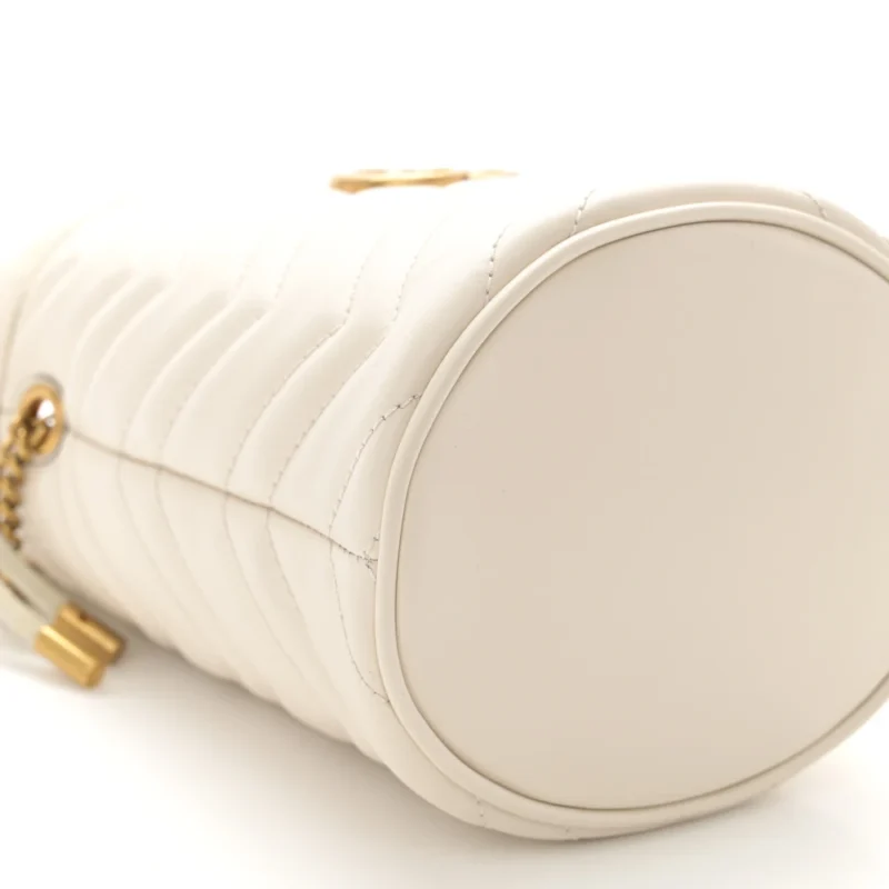 GUCCI MINI GG MARMONT 2.0 BUCKET BAG WHITE CALFSKIN MATELASS?? LEATHER AGED GOLD HARDWARE - Image 5