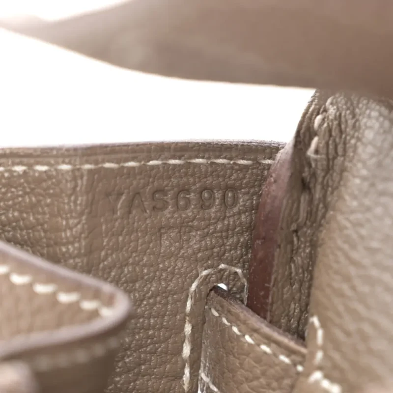 HERM??S BIRKIN 25 ETOUPE TOGO LEATHER GOLD HARDWARE - Image 8