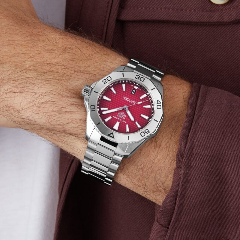TAG HEUER AQUARACER PROFESSIONAL 200 40MM MENS WATCH RED WBP2114.BA0627 - Image 7