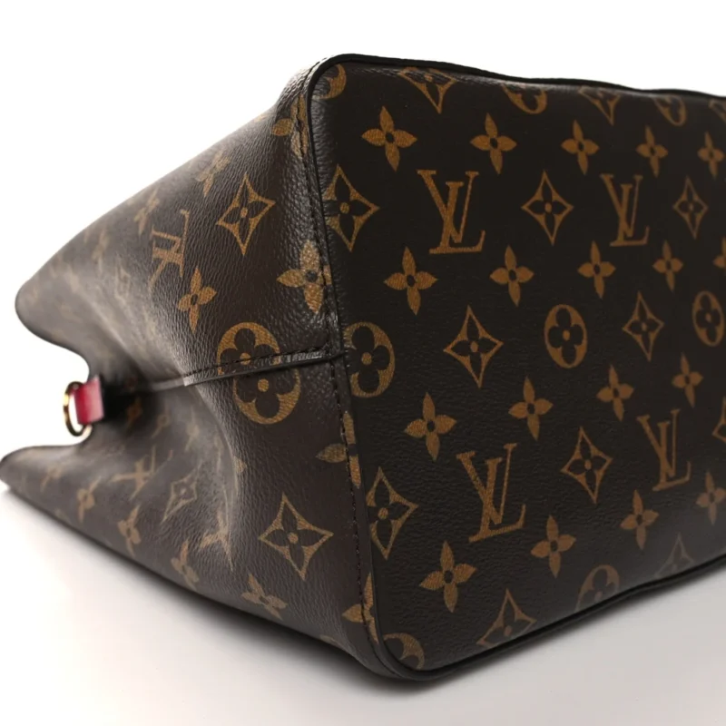 LOUIS VUITTON NEONOE MM FREESIA MONOGRAM CANVAS - Image 5