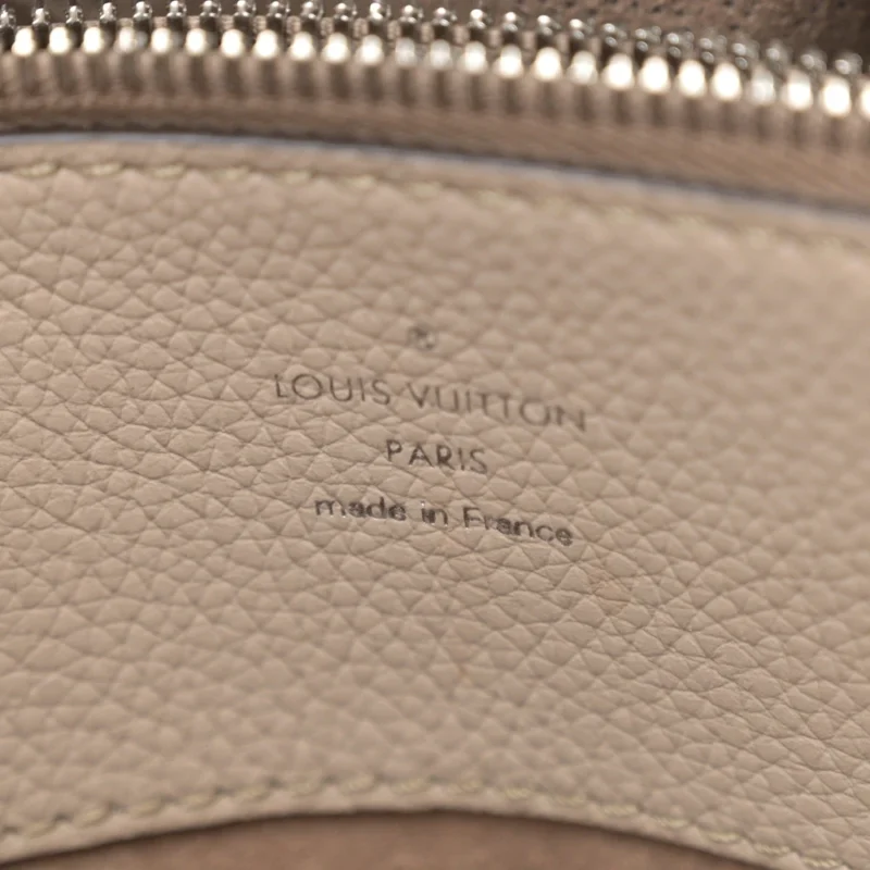 LOUIS VUITTON BELLA TOTE MM GALET MAHINA LEATHER SILVER HARDWARE - Image 2