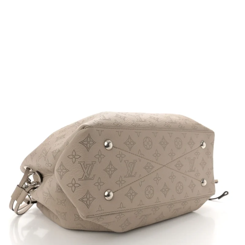 LOUIS VUITTON BELLA TOTE MM GALET MAHINA LEATHER SILVER HARDWARE - Image 6